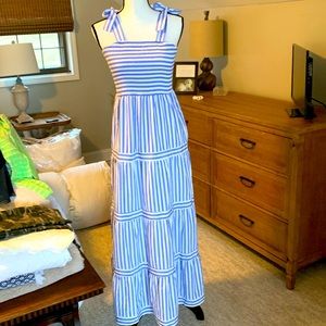 Nordstrom, super classic summer dress  ..NEW! Price firm
